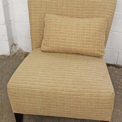  Upholstered Decorative Club Chair

Auction Estimate $100-$300 â€“ Located Inside 