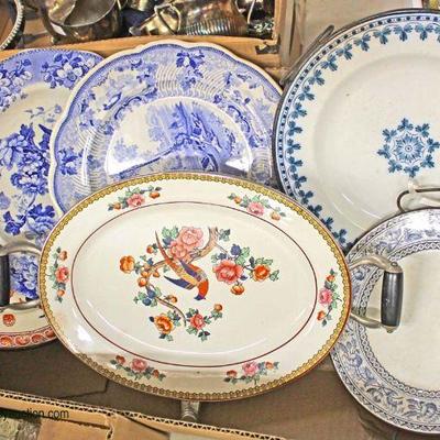  â€” GREAT Collection â€”

Box Lot of Porcelain Plates with attached Under Water Warming Container

Auction Estimate $40-$100 â€“ Located...