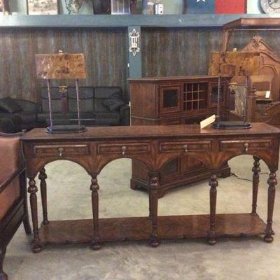 Beautiful sofa table or entry table.  Lamps are attached
