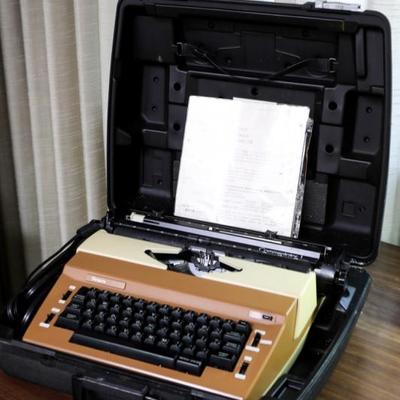 Vintage Sears electro typewriter