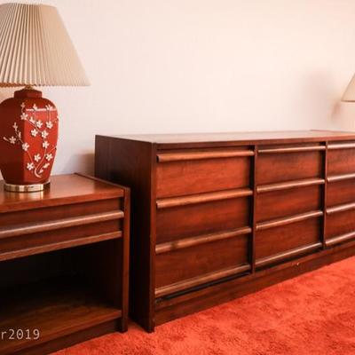 Lane Altavista, VA bedroom set