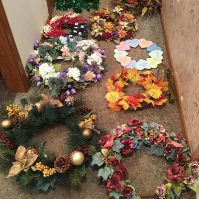 Wreaths for All Year Round Decorating