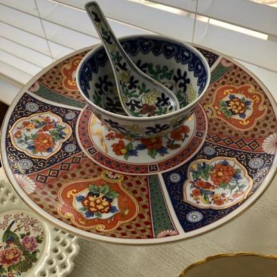 Vintage asian rice bowl & spoon. Vintage asian cake stand.