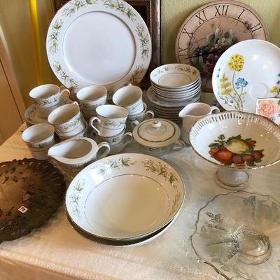 Several sets of dishes.