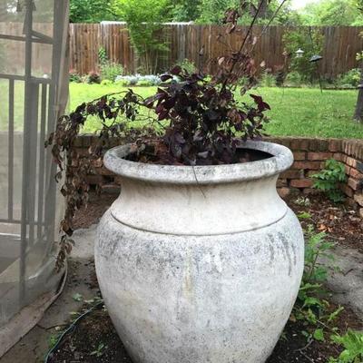 Extra large outdoor flower pot
