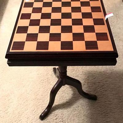 Small game table