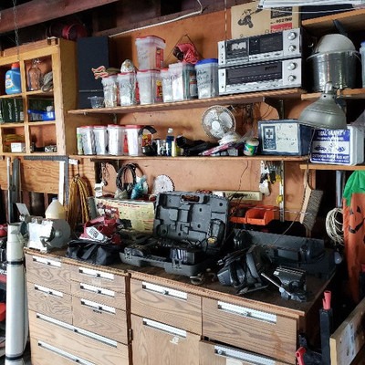 Estate sale photo