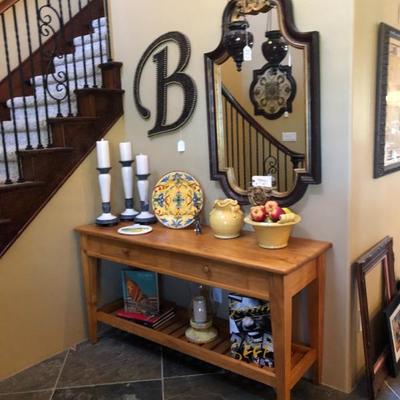 Side wall table 