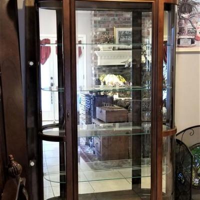 Very nice large lighted display cabinet