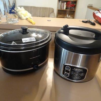 Crock pot w lid & rice cooker