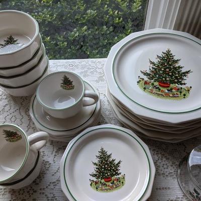 Pfaltzgraff Christmas dishes 