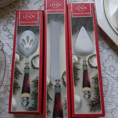 Lenox Christmas set of serving utensils 