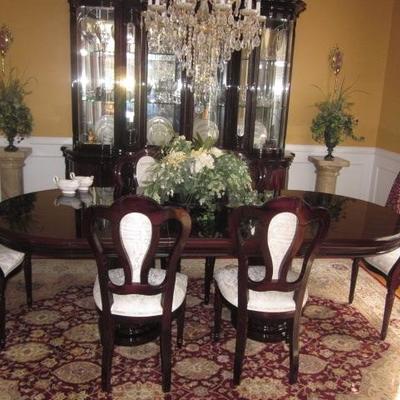 Stunning Classic Roma Dining Room Suite Complete