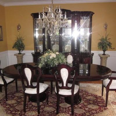 Stunning Classic Roma Dining Room Suite Complete
