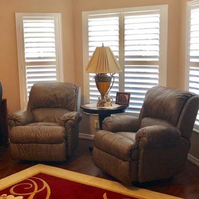 2 Overstuffed Lane Furniture Ind. (USA) Slate Gray Leather-like Recliners