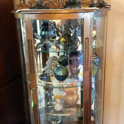 Vintage Clawfoot Curved Glass-front Curio Cabinet w/3 glass shelves