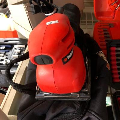 B&D Palm Sander