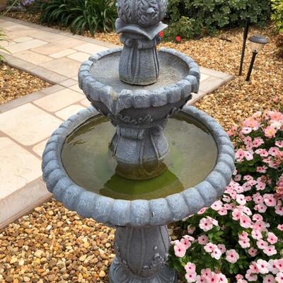 2-Tier Resin Fountain