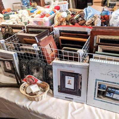Picture Frames, Yarn and Crafts!