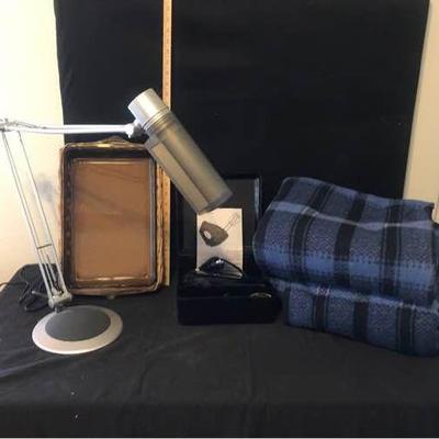 Table Lamp, Pyrex bake ware, black and decker mixer, and 2 throw blankets.