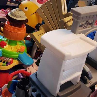 #862: Lot of mixed Toys, Step 2 Child's Kitchen, Little Tikes Slide, Chairs and More..
Lot of mixed Toys, Step 2 Child's Kitchen, Little...