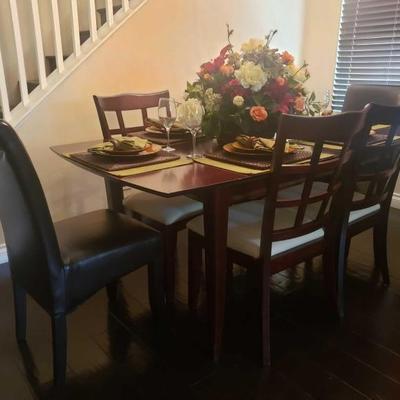 #201: Wooden Dining Room Table with 6 Chairs
Measures approx 71