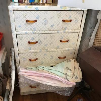 Baby chest of drawers $30