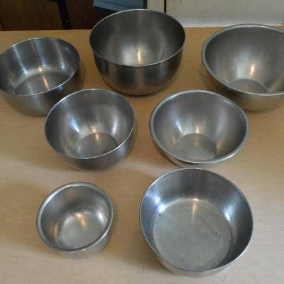 Assorted Stainless Steel Bowls