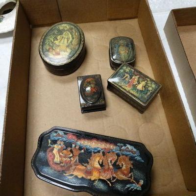 Lot of various lidded boxes