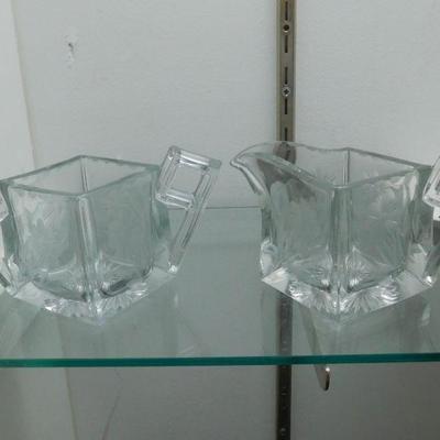 Heisey Sugar and Creamer