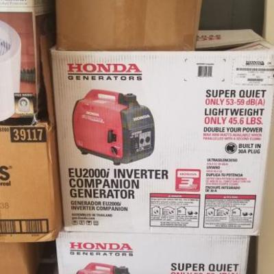 Pair of Hinda Generators.  
Still in boxes, never used. Retails for 2000-2200. 
I'm selling them for $800 each or $1500 pair. 
Firm!