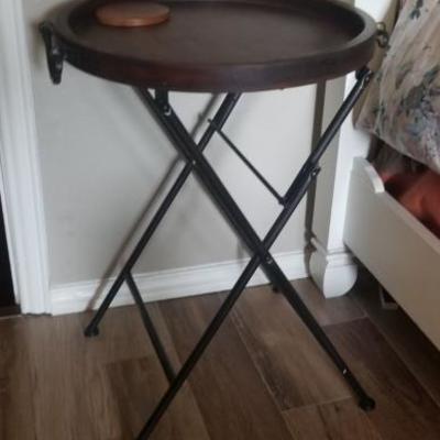 Side table/foldable. One or pair of two