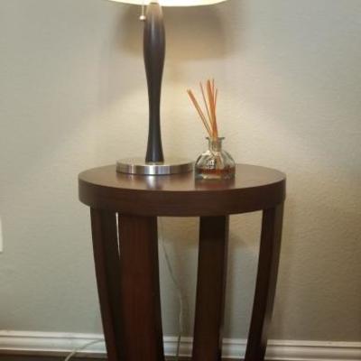 Wooden side table/ round