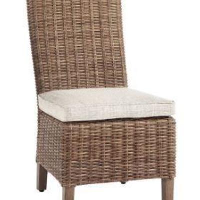 Beachcroft Side Chair with Cushion by Signature De ...