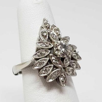 #41: 14k White Gold Diamond Ring, 6.2g
Weighs approx 6.2g, size 4.5 with ring sizer on, center diamond is approx 1/8ct
