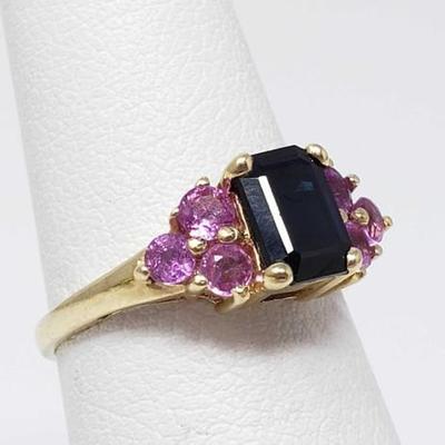 #47: 14k Gold Ring with Semi-Precious Stones, 2.4g
Weighs approx 2.4g, size 5