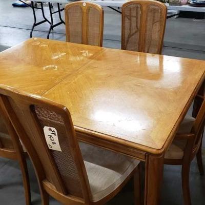 #1528: Woodtone Dining Table with 6 Chairs
Woodtone Dining Table 64