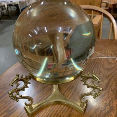 #1122: Large Heavy Magical Crystal Ball with Dragon Brass Stand
Measures about 12 inches tall. Approximately 9 inches wide
