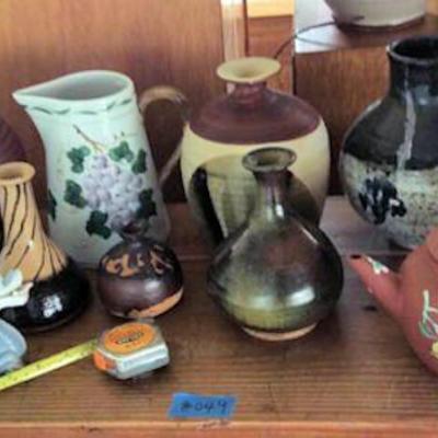 APT049 Various Ceramic Vases 