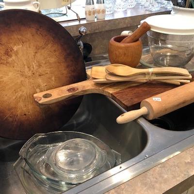 Wood kitchen items.