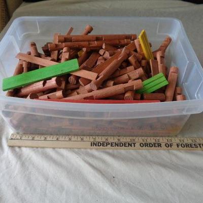 Box of Lincoln Logs