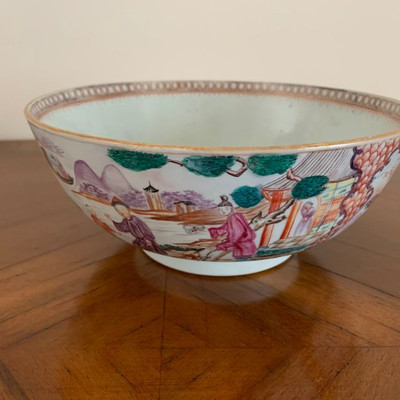 late 18th century Chinese export punch bowl