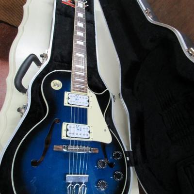 Les Paul electric guitar with hard case