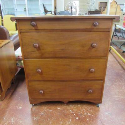 4 drawer pine chest