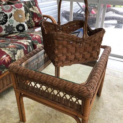 Rattan/Wicker Lanai Furnishings (In excellent condition!) 