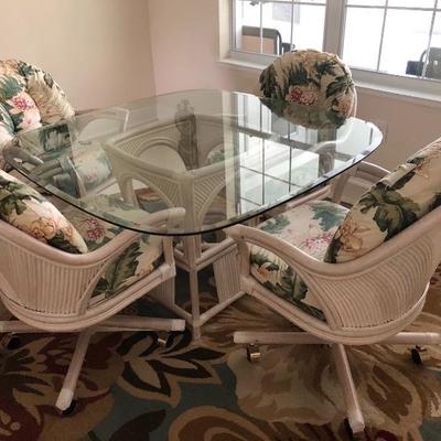 Alexander & Sheridan Ltd. Whitewashed Rattan Dinette w/4 Rolling Chairs and Tropical back/seat cushions - (48
