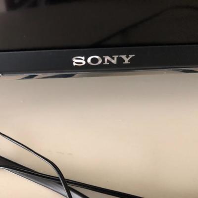 Detail - Sony Bravia 65" TV 