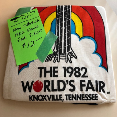1982 Worldâ€™s Fair tee shirt 