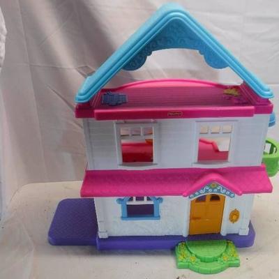 Fisher Price doll house