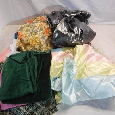 Fabric lot, includes floral and shiny